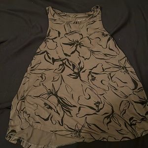 green printed tank size xs
